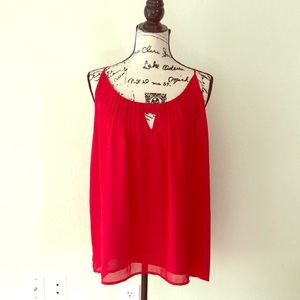 NWT Soft Red Q & A keyhole top